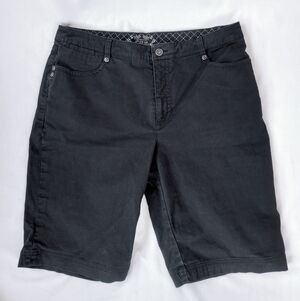 FDJ▪️Olivia Black Bermuda Shorts